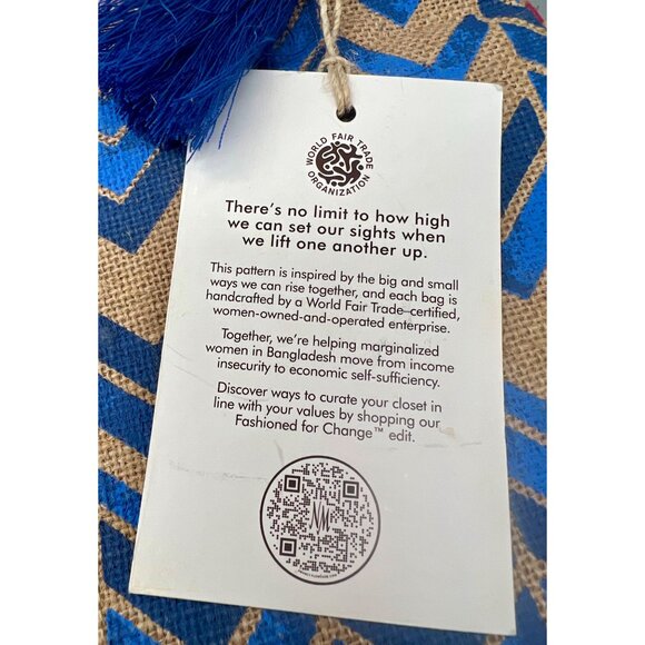 Neiman Marcus Fashioned For Change Clutch/Makeup Bag Set Blue & Pink Chevron - Picture 4 of 9